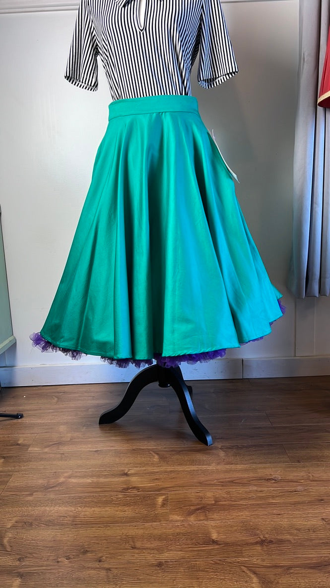 Bettie Page Teal Circle skirt